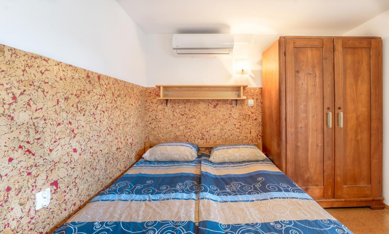 Fortun Estate - Apartmaji Ob Reki Kolpi Metlika Kültér fotó